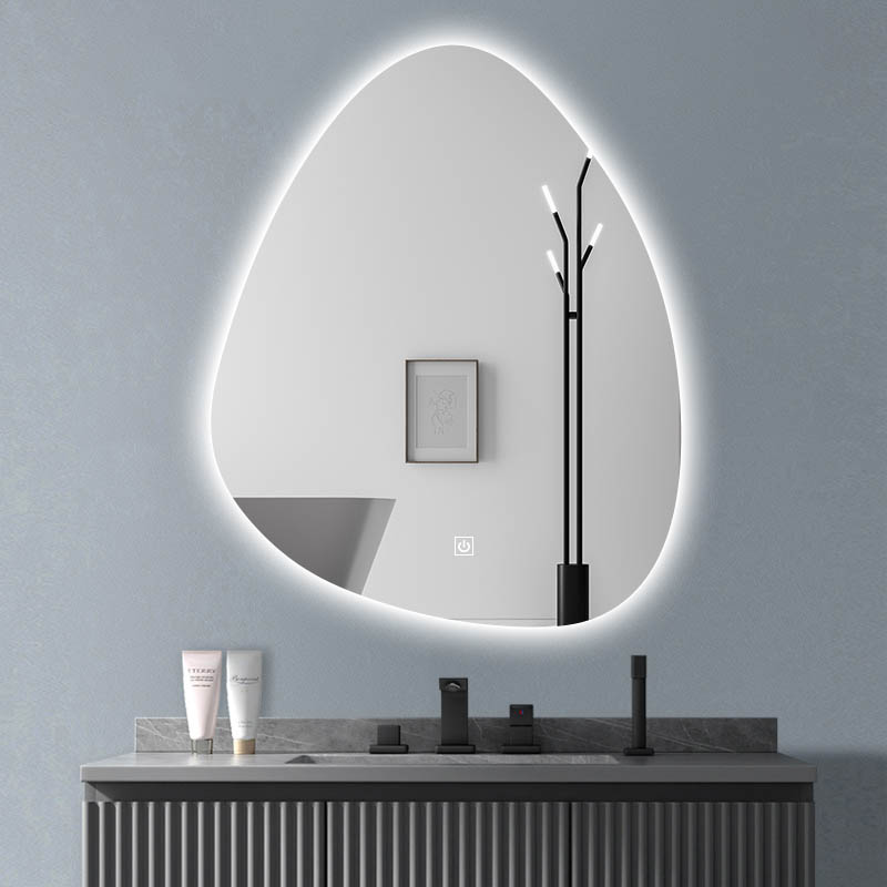 Buğu Çözücülü Düzensiz LED Banyo Aynası